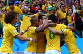 Brazil's collision with the German Wall | ब्राझीलची टक्कर ‘जर्मन वॉल’शी Brazil's collision with the German Wall | ब्राझीलची टक्कर ‘जर्मन वॉल’शी