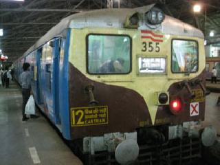 God's slow train! | गौडांची स्लो ट्रेन! God's slow train! | गौडांची स्लो ट्रेन!