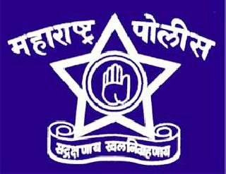 Four policemen suspended with bribery PSI | लाचखोर पीएसआयसह चार पोलिस निलंबित