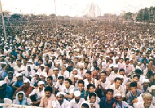 The burden of immigrants on Nagpur! | नागपूरवर स्थलांतरितांचे ओझे ! The burden of immigrants on Nagpur! | नागपूरवर स्थलांतरितांचे ओझे !