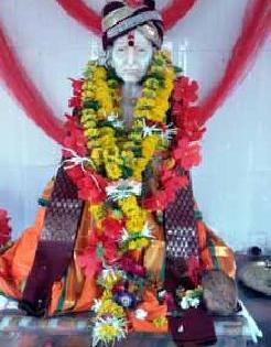 Jansagar for the darshan of Lord Swaminarayan | स्वामीं सर्मथांच्या दर्शनासाठी जनसागर Jansagar for the darshan of Lord Swaminarayan | स्वामीं सर्मथांच्या दर्शनासाठी जनसागर