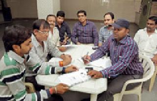 'Passport' camp by Oswal Panchayat | ओसवाल पंचायतीतर्फे ‘पासपोर्ट’ शिबिर