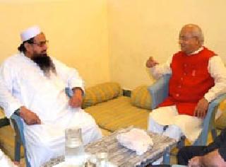 Modi's welcome in Pakistan - Hafeez Saeed | मोदींचे पाकमध्ये स्वागतच - हाफीज सईद