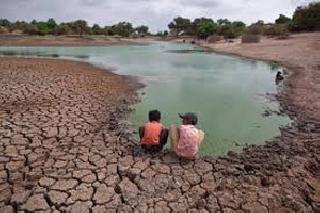 Rainfall in the reservoir erupted | धरणक्षेत्रत पावसाचा जोर ओसरला