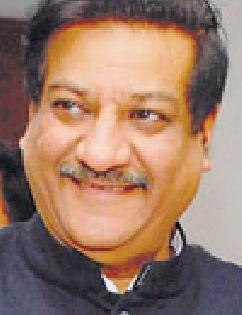 Congress pitch for maintaining Vidarbha | विदर्भ राखण्यासाठी काँग्रेसची कवायत Congress pitch for maintaining Vidarbha | विदर्भ राखण्यासाठी काँग्रेसची कवायत
