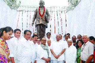 'Shankarwarya's body is of social work' | ‘शंकररावांचा पिंड समाजकारणाचाच’