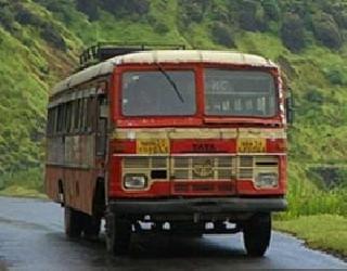 ST tolls from 4 tollenakas | 4क् टोलनाक्यांपासून एसटीची मुक्ती ST tolls from 4 tollenakas | 4क् टोलनाक्यांपासून एसटीची मुक्ती