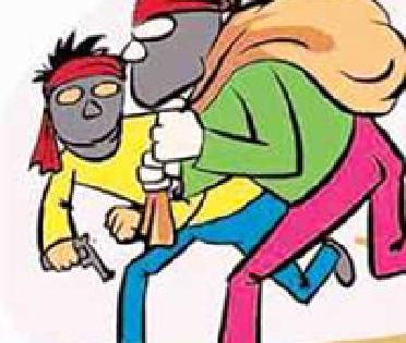 Devasthan thieves 'target' | देवस्थाने चोरटय़ांचे ‘टार्गेट’ Devasthan thieves 'target' | देवस्थाने चोरटय़ांचे ‘टार्गेट’