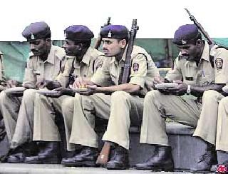 Now home guards help to get jailed in Nashik Road | नाशिकरोड कारागृह घेणार आता होमगार्ड्सची मदत Now home guards help to get jailed in Nashik Road | नाशिकरोड कारागृह घेणार आता होमगार्ड्सची मदत
