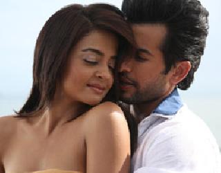 Hate Story 2 will increase the incidence of rape - Dutta | हेट स्टोरी २ मुळे बलात्काराच्या घटना वाढतील - दत्ता