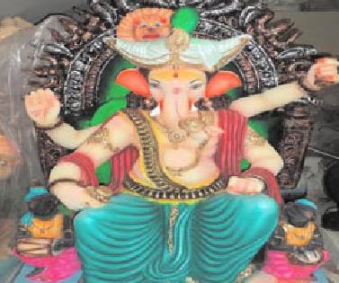 Bappa as the Khanderaa | खंडेरायाच्या रूपात अवतरला बाप्पा Bappa as the Khanderaa | खंडेरायाच्या रूपात अवतरला बाप्पा