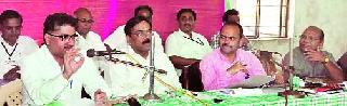 Dindori's meeting was wrapped up | दिंडोरीतील बैठक गुंडाळली Dindori's meeting was wrapped up | दिंडोरीतील बैठक गुंडाळली
