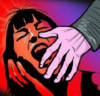 Dharavi car gang rape? | धारावीत कारमध्ये सामूहिक बलात्कार? Dharavi car gang rape? | धारावीत कारमध्ये सामूहिक बलात्कार?