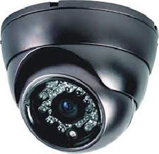 CCTV sight on the pre-free route! | पूर्व मुक्त मार्गावर सीसीटीव्हींची नजर! CCTV sight on the pre-free route! | पूर्व मुक्त मार्गावर सीसीटीव्हींची नजर!