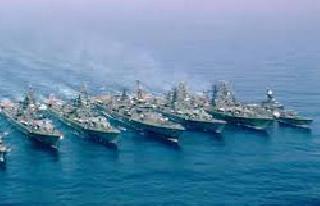 Seven warships, equipped with six submarine naval ships | सात युद्धनौका, सहा पाणबुड्यांनी नौदल होणार सुसज्ज