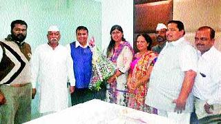 Jayant Avhad's entry into BJP | जयंत आव्हाड यांचा भाजपामध्ये प्रवेश Jayant Avhad's entry into BJP | जयंत आव्हाड यांचा भाजपामध्ये प्रवेश