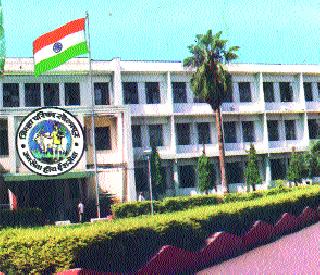 Zilla Parishad assets worth `disappearance ' | जिल्हा परिषदेची निम्मी मालमत्ता झाली ‘गायब’ Zilla Parishad assets worth `disappearance ' | जिल्हा परिषदेची निम्मी मालमत्ता झाली ‘गायब’