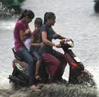 Flood situation on the fifth day in Parol area | पारोळ परिसरात पाचव्या दिवशी पूरजन्यस्थिती