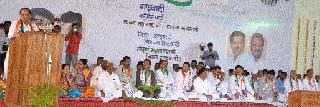 Take lessons on the untimely fall of Tehar sugar factory: Pawar | तेरणा साखर कारखान्याच्या दुरवस्थेवरून धडा घ्या : पवार