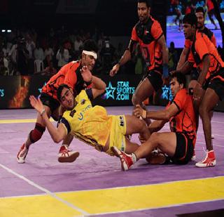 Yum Mumba's winning threat is going on smoothly | यु मुंबाचा विजयी धमका सुरुच Yum Mumba's winning threat is going on smoothly | यु मुंबाचा विजयी धमका सुरुच