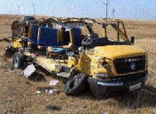 Not the roads, the traps of death! | रस्ते नव्हे, मृत्युचे सापळे !