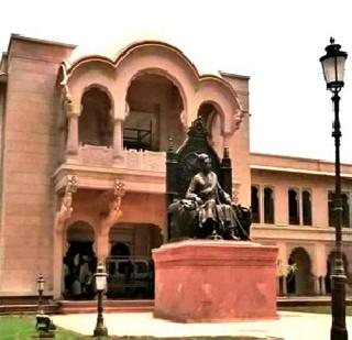 The permission for Ganeshotsav's permission is not sought | गणोशोत्सवाची परवानगी मागितली नाही The permission for Ganeshotsav's permission is not sought | गणोशोत्सवाची परवानगी मागितली नाही