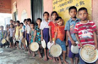 The anganwadi construction was stopped | अंगणवाडीचे बांधकाम रखडले The anganwadi construction was stopped | अंगणवाडीचे बांधकाम रखडले