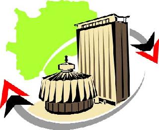 The Congress is in short supply to the upheaval | उलथापालथीत कॉँग्रेसला अल्प संजीवनी The Congress is in short supply to the upheaval | उलथापालथीत कॉँग्रेसला अल्प संजीवनी
