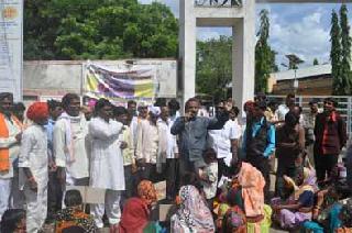 Paradhi Samaj's Front | पारधी समाजाचा मोर्चा Paradhi Samaj's Front | पारधी समाजाचा मोर्चा