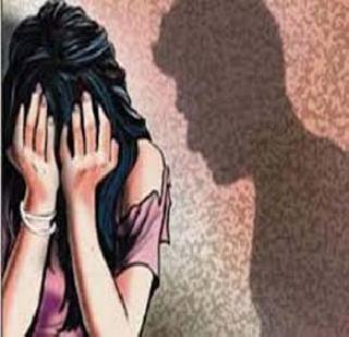 Bandra gang rape: One accused arrested | वांद्रे सामूहिक बलात्कार : एका आरोपीला अटक Bandra gang rape: One accused arrested | वांद्रे सामूहिक बलात्कार : एका आरोपीला अटक