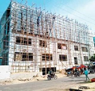 HouseConcuts are being constructed at the place of factories | कारखान्यांच्या जागेवर बनताहेत गृहसंकुले HouseConcuts are being constructed at the place of factories | कारखान्यांच्या जागेवर बनताहेत गृहसंकुले
