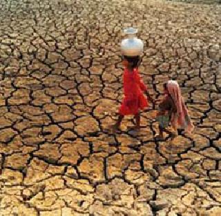 Drought cloud at Marathwada | मराठवाड्यावर दुष्काळाचे ढग