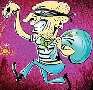 Looted half a kilo gold | अर्धा किलो सोने लुटले Looted half a kilo gold | अर्धा किलो सोने लुटले
