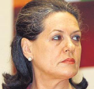 Soniaji will come after Sonia? | मोदींच्या पाठोपाठ सोनियाजी येणार ?