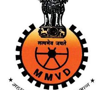 RTO revenue of 11 crore 19 lakhs in four months | चार महिन्यांमध्ये आरटीओला ११ कोटी १९ लाखांचा महसूल RTO revenue of 11 crore 19 lakhs in four months | चार महिन्यांमध्ये आरटीओला ११ कोटी १९ लाखांचा महसूल