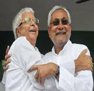 In Bihar, Modi wave has become ominously, Lalu Nitish's parade heavy | बिहारमध्ये मोदी लाट ओसरली, लालू नितीशचे पारडे जड In Bihar, Modi wave has become ominously, Lalu Nitish's parade heavy | बिहारमध्ये मोदी लाट ओसरली, लालू नितीशचे पारडे जड