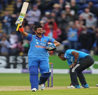 England lost by 131 runs | इंग्लंड १३१ धावांनी पराभूत