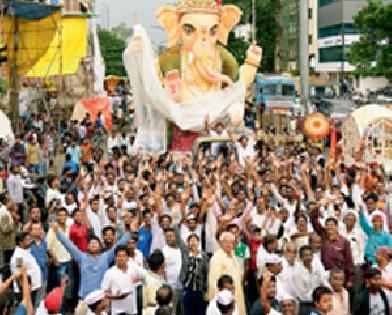 Sparkling enthusiasm, waiting for arrival | उत्साहाला उधाण, आगमनाची प्रतीक्षा Sparkling enthusiasm, waiting for arrival | उत्साहाला उधाण, आगमनाची प्रतीक्षा