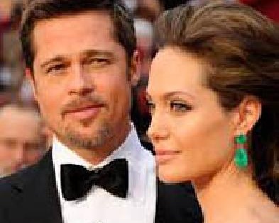 Brad Pitt and Angelina Jolie's Shubhamangal | ब्रॅड पिट व अँजेलिना जोली यांचे शुभमंगल