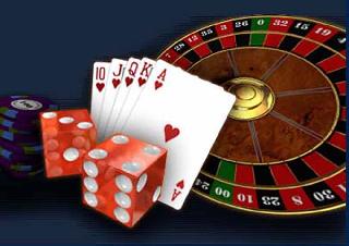 Four parties playing the gambling | जुगार खेळणारे चौघे ताब्यात Four parties playing the gambling | जुगार खेळणारे चौघे ताब्यात