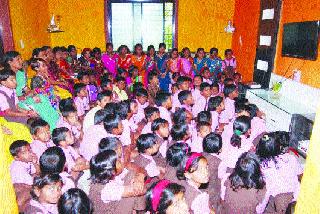 Namo Guruji's class in five thousand schools | पाच हजार शाळेत ‘नमो’ गुरुजींचा क्लास