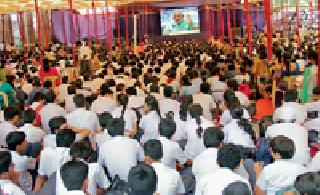 PM's Class HouseFull | पी.एम.चा क्लास हाऊसफुल्ल