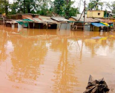 भामरागडच्या १०० गावांचा संपर्क तुटला