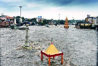 Godavari flood | गोदावरीला पूर