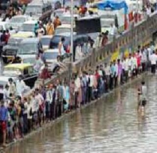 Rainfall of Mumbai suburbs is permanent! | मुंबईच्या उपनगरात पावसाचा जोर कायम!