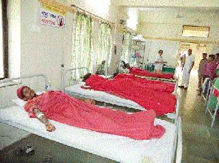 Dengue in the district, with Gastrochi | जिल्ह्यात डेंग्यू, गॅस्ट्रोची साथ Dengue in the district, with Gastrochi | जिल्ह्यात डेंग्यू, गॅस्ट्रोची साथ