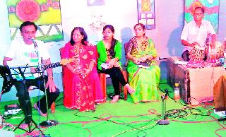 'Swan-Anjor' concert mallila | ‘स्वर-अंजोर’ मैफलीला दाद 'Swan-Anjor' concert mallila | ‘स्वर-अंजोर’ मैफलीला दाद
