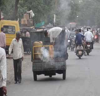 The resolution of cleanliness before Navaratri festival | नवरात्रोत्सवापूर्वी स्वच्छतेचा संकल्प The resolution of cleanliness before Navaratri festival | नवरात्रोत्सवापूर्वी स्वच्छतेचा संकल्प