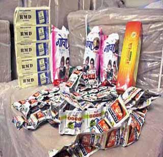 26 thousand gutka seized in LBT action | एलबीटीच्या कारवाईत २६ हजारांचा गुटखा जप्त 26 thousand gutka seized in LBT action | एलबीटीच्या कारवाईत २६ हजारांचा गुटखा जप्त