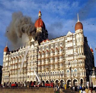 A Mumbai-like assault cut out in the open, revealing in Australia | मुंबईसारख्या हल्ल्याचा कट ऑस्ट्रेलियात उघड A Mumbai-like assault cut out in the open, revealing in Australia | मुंबईसारख्या हल्ल्याचा कट ऑस्ट्रेलियात उघड